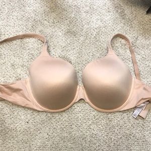 Body by Victoria Victoria Secret Bra